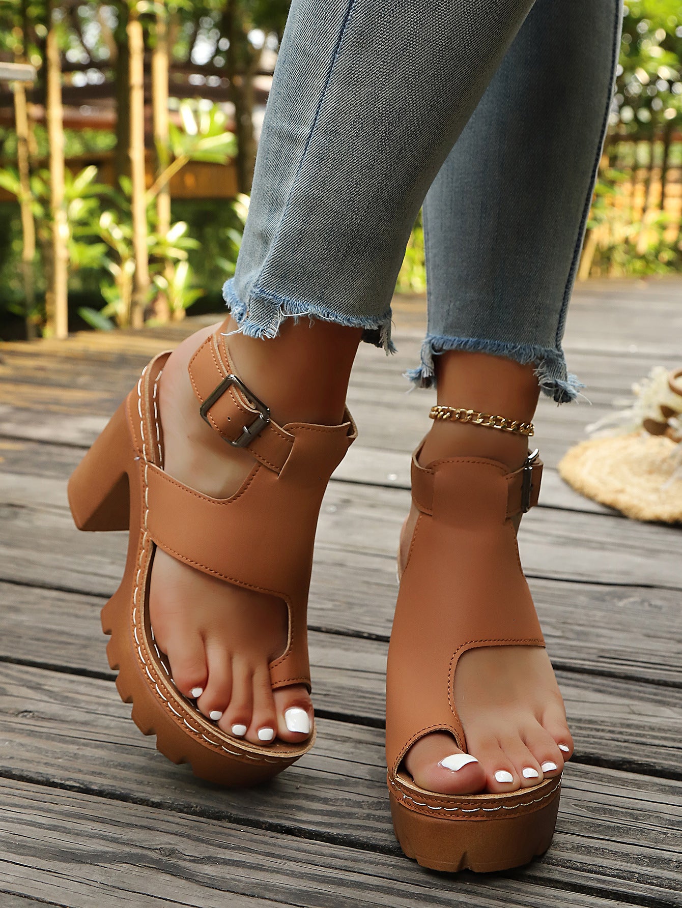 Toe Ring Lug Sole Block Heel Sandals