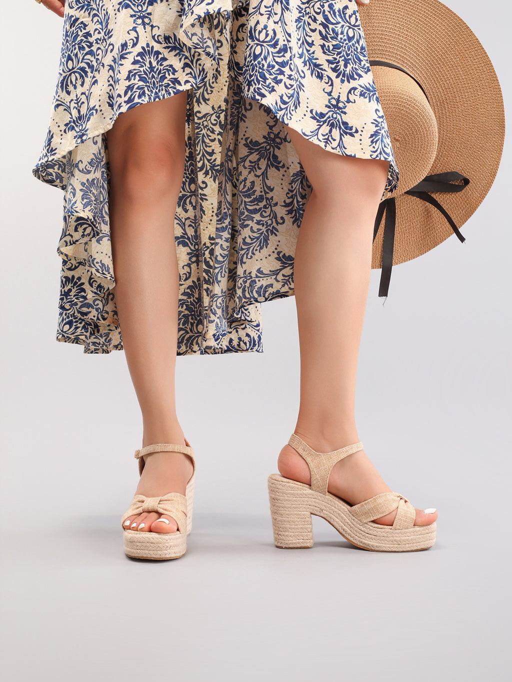 Peep-Toe Slingback Chunky Block Heel Sandals