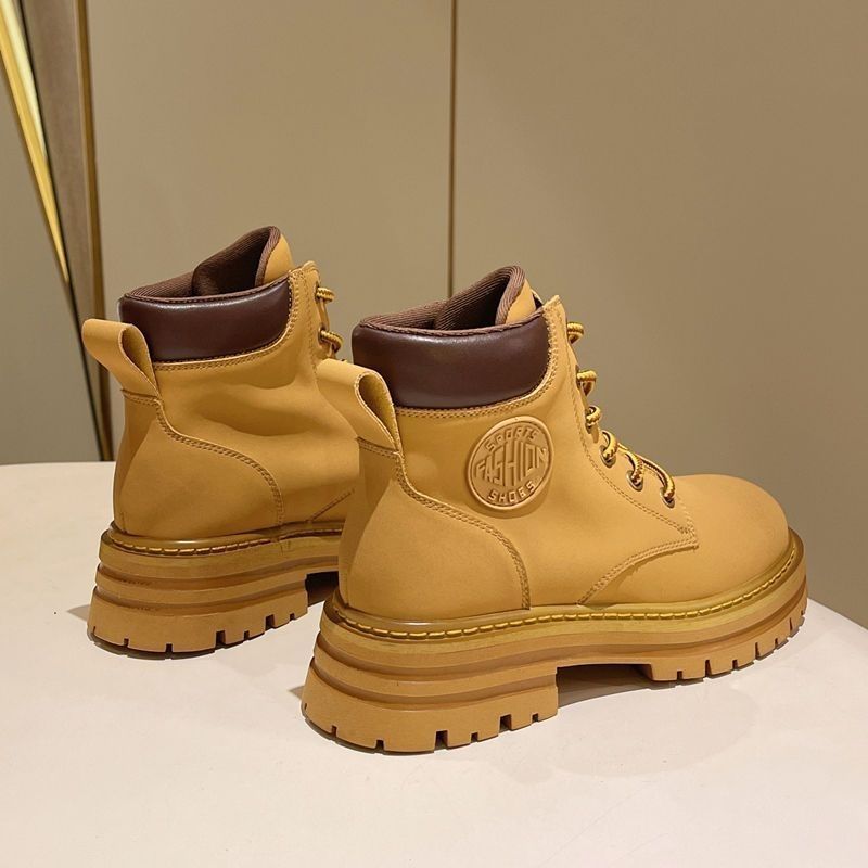 Women's Wheat Lace-Up Work Boots